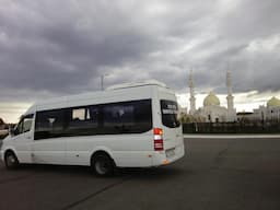 bus photo https://rest.gobus.online/static/terminal/buses/5/5_1.jpg