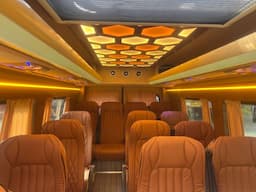 bus photo https://rest.gobus.online/static/terminal/buses/502/502_1.jpg